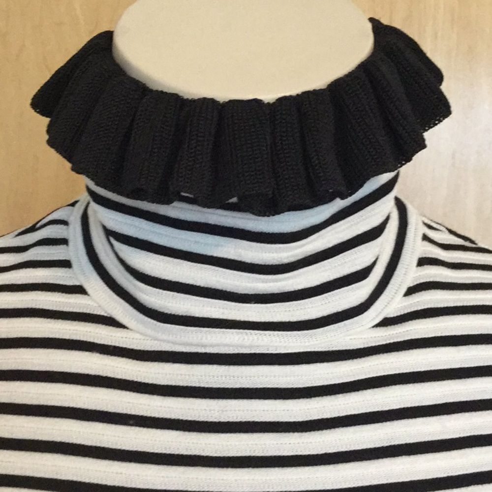 MSGM Ruffle Neck Stripe Rib Stitch Sweater - Picture 3 of 12